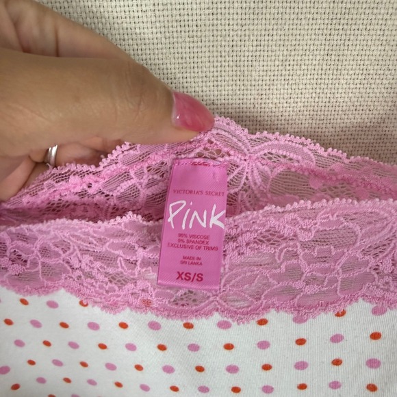 Vintage Victoria's Secret PINK Polka Dot Lace Trim Camisole Top White Pink XS/S - Picture 2 of 3